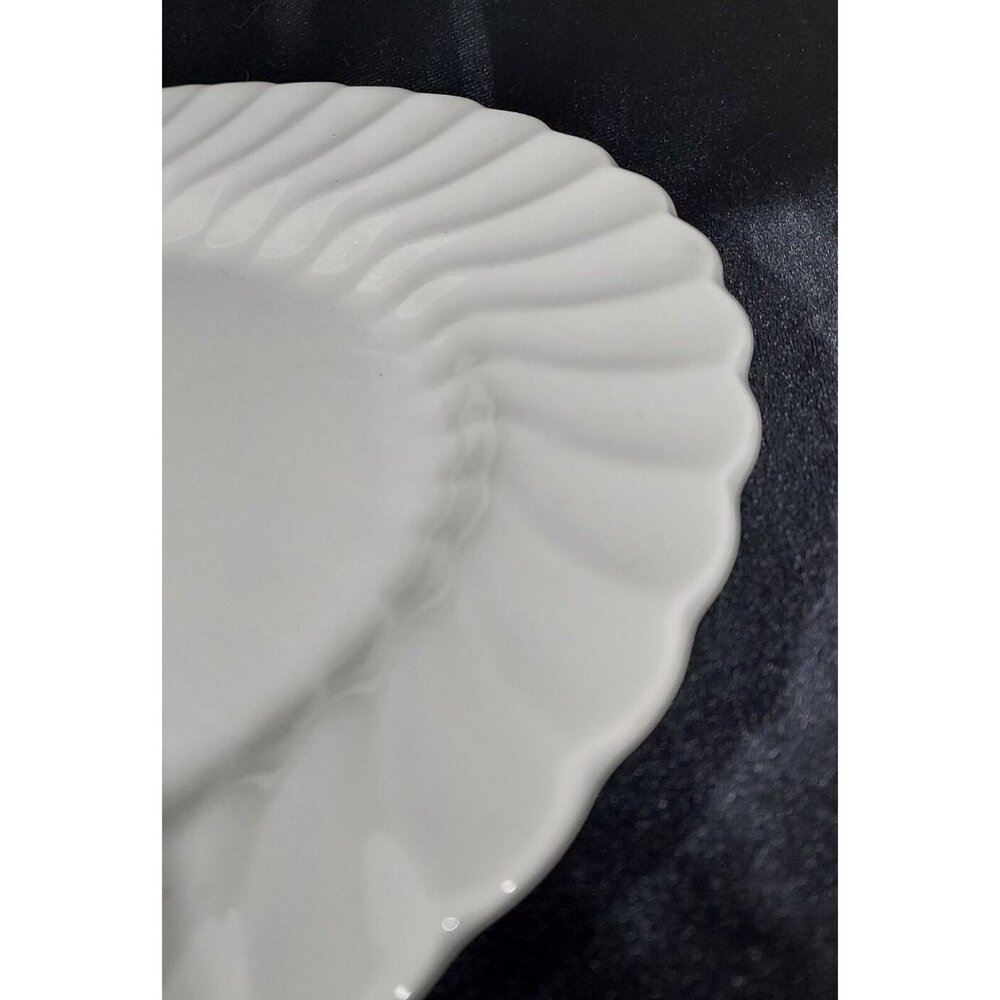 Johnson Brothers Ironstone Snow White Regency 14" Scalloped Edge Oval Platter - Picture 3 of 8